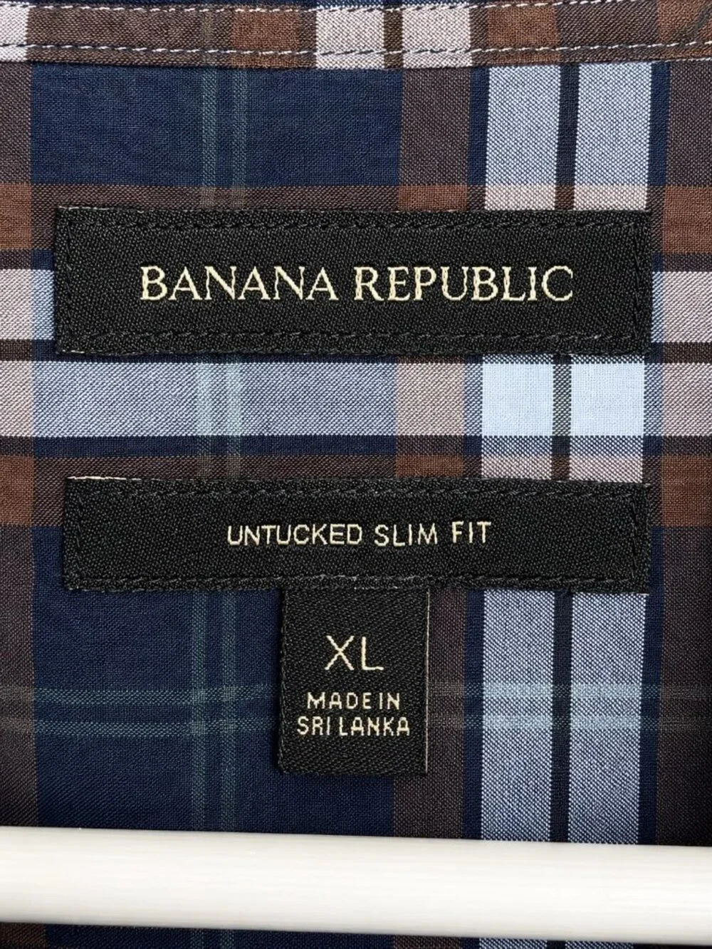 Banana Republic Untucked Slim Fit XL Plaid Button Down Shirt
